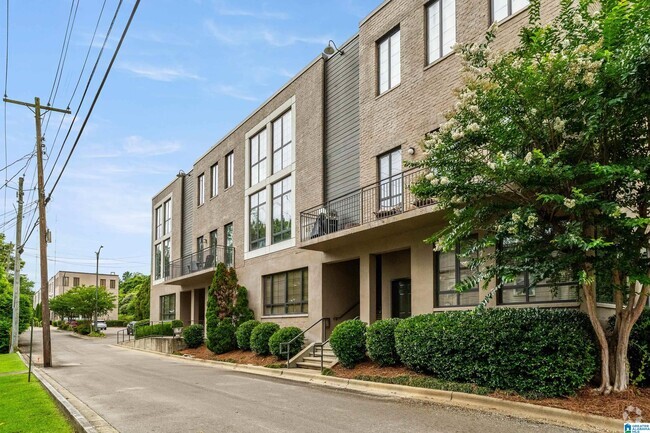 Building Photo - 1880 Red Mountain Ln Unit E Rental
