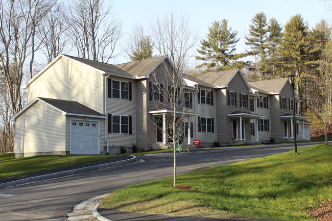 Hidden Oak Way - Hidden Oak Way Apartments