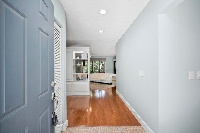 Photo - 5300 SE Schooner Oaks Way