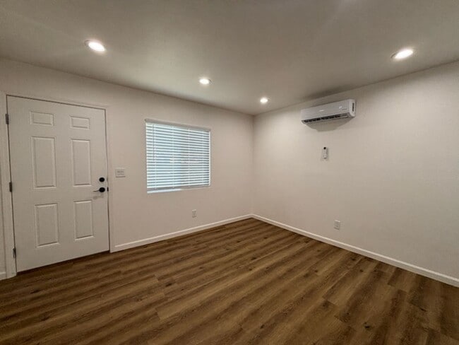 Photo - 942 W El Morado Ct