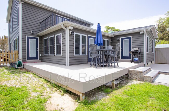 Photo - 501 Delaware Ave