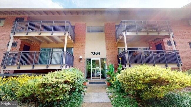 Building Photo - 203 Lee Hwy Unit 203 Rental