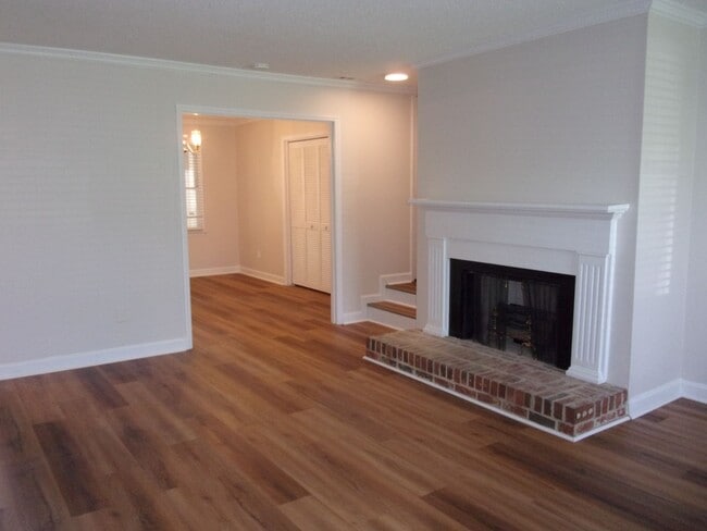 Photo - Beautiful 3 Bedroom 2 Bath Ground Level Condo in Tall Oak Villas
