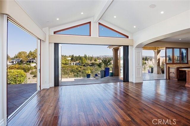 Building Photo - 18 Rue St Cloud