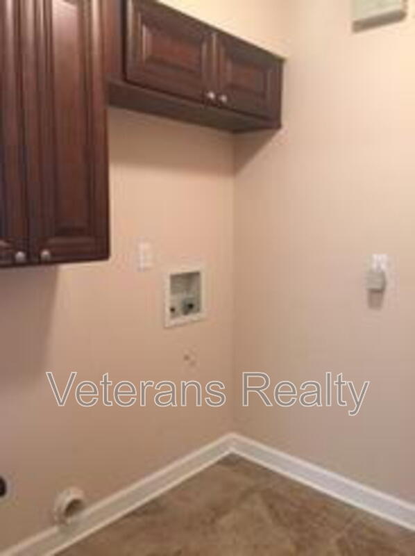 Photo - 2135 Baywood Dr