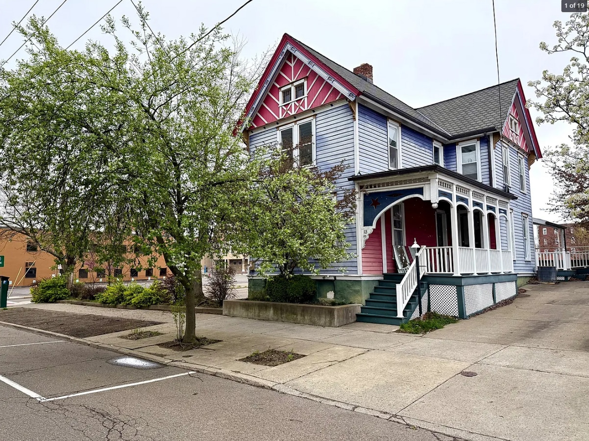 Photo - 113 Hawley St