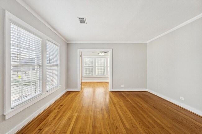 Photo - 1810/1812 W. Alabama St Apartments Unit 1810 #3