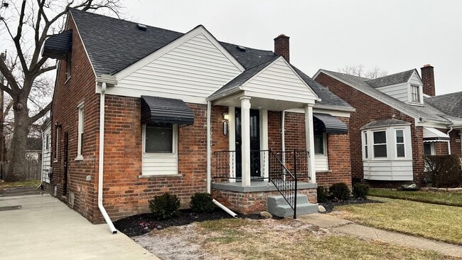 Photo - 19934 Manor St