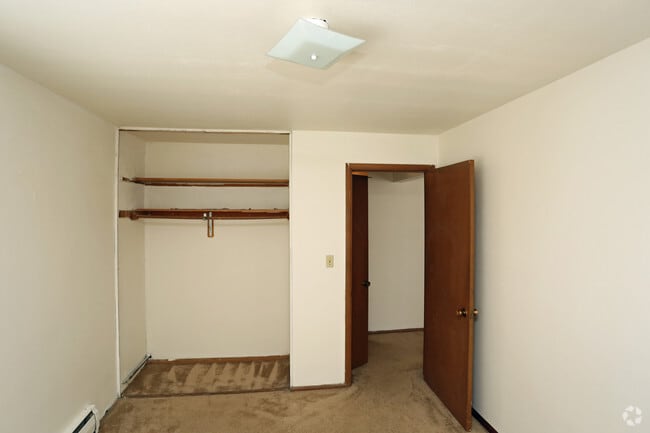 Habitación - Milwood Apartments