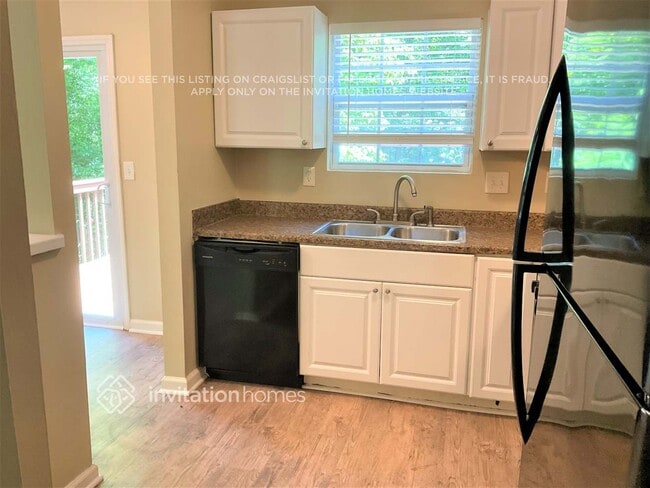 Photo - 84 Birch Rill Dr