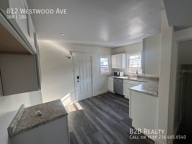 Photo - 812 Westwood Ave