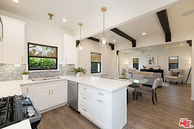 Photo - 8961 Cadillac Ave