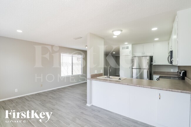 Photo - 4939 W Golden Ln