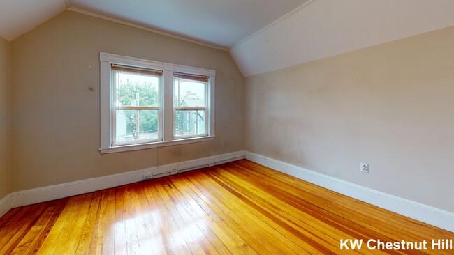 Building Photo - 35 Allston St Rental