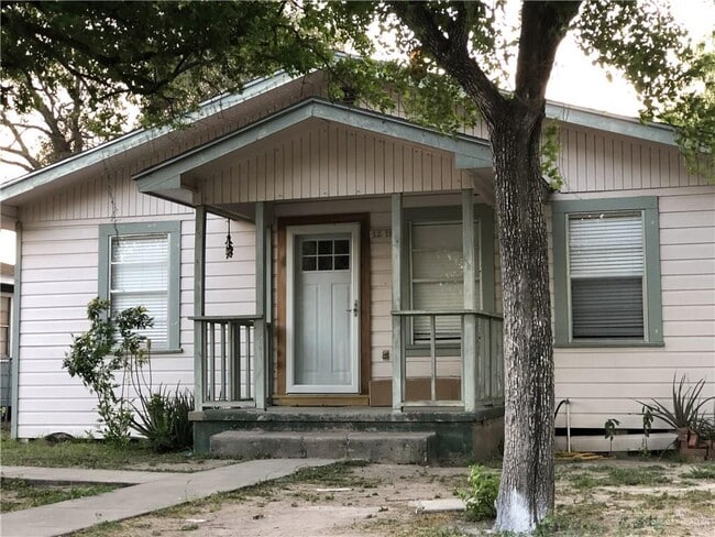 Building Photo - 1219 N Keralum Ave Rental