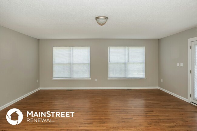 Photo - 1071 Braxton Dr