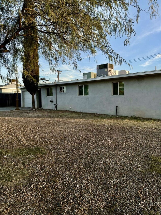 Photo - "Charming 1-Bed Unit with Pool Oasis at 3702 E 22nd St, Tucson!"