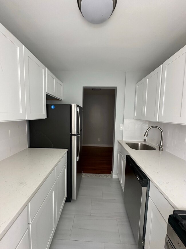 Photo - Riverside Terrace