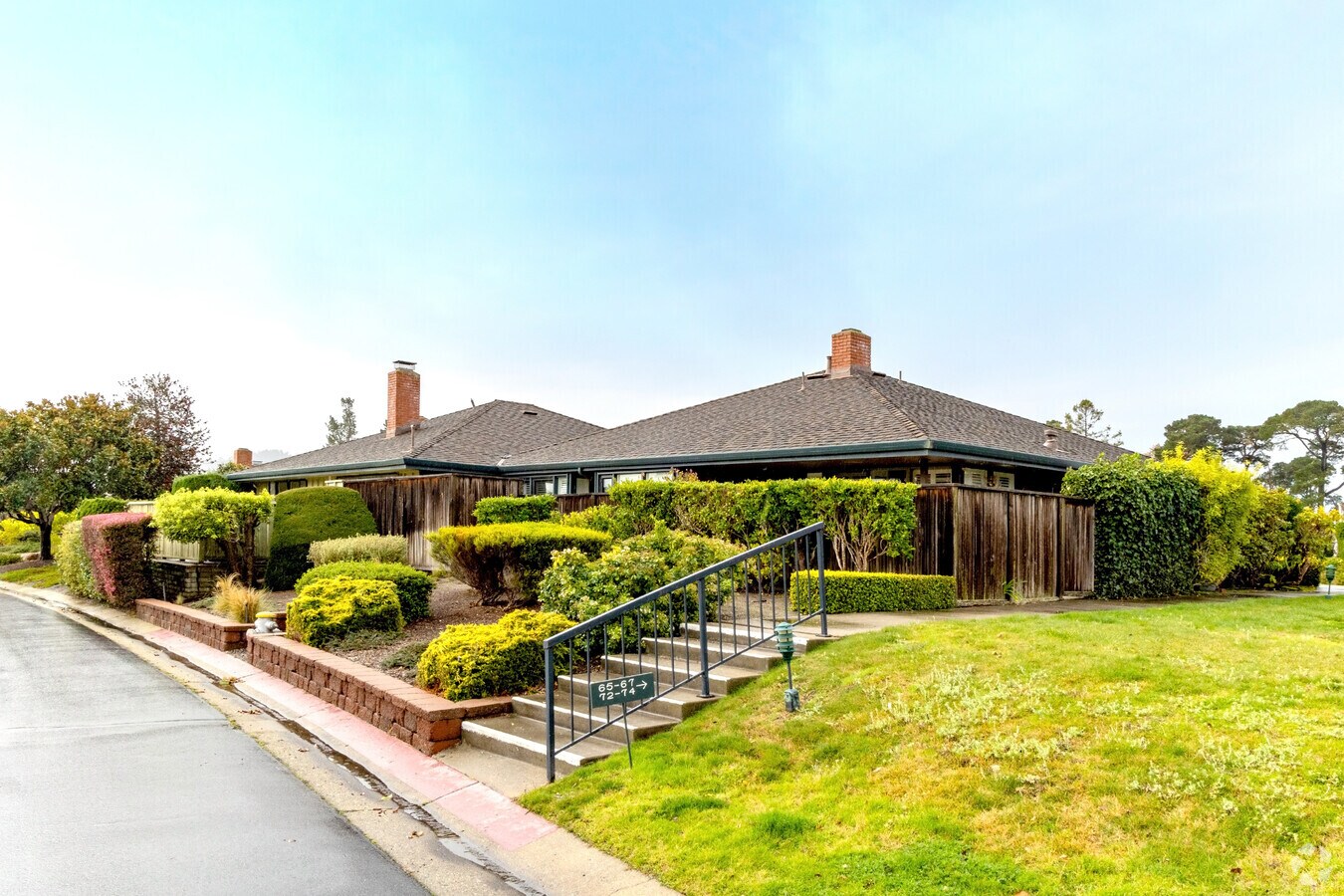 Edificio - Del Mesa Carmel