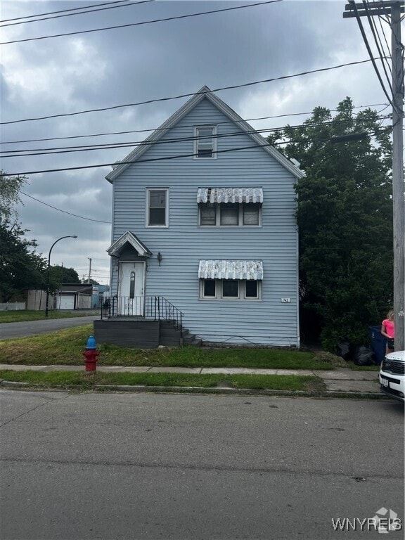 Building Photo - 749 S Ogden St Rental