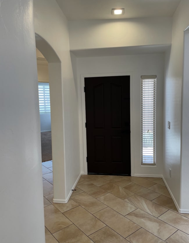 Photo - Convenient gated community