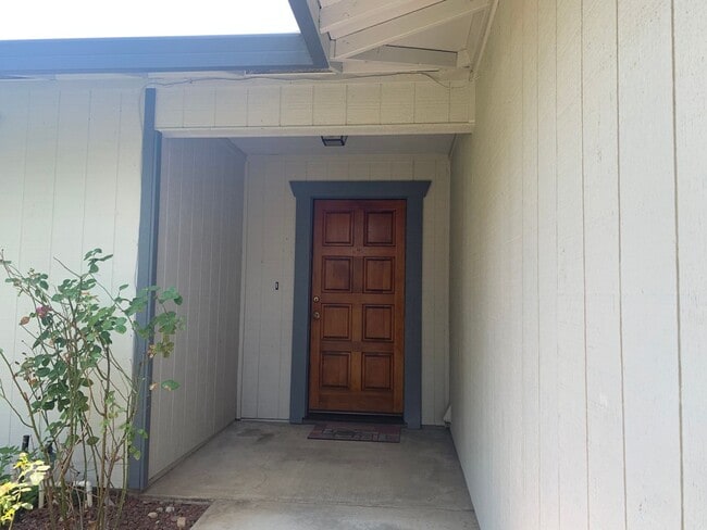 Photo - Make this your new home!