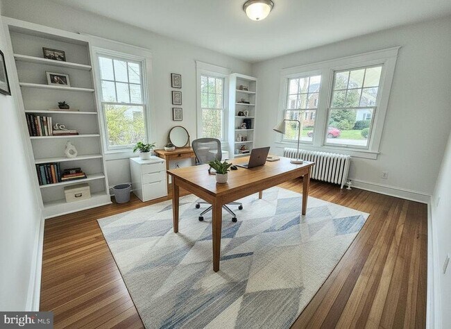 Photo - 4937 Brandywine St NW