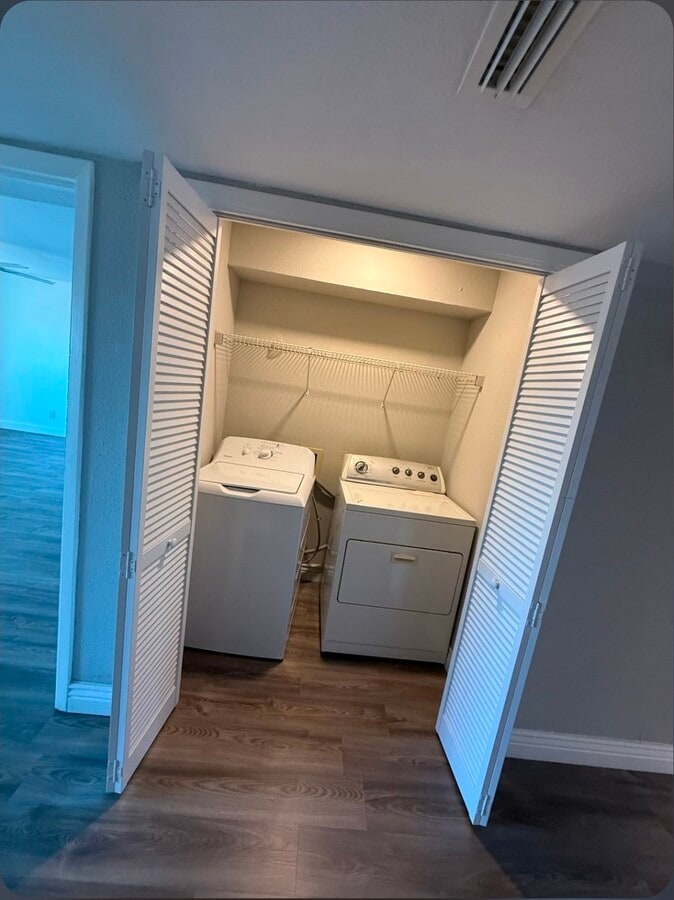 Photo - 4444 Victory Dr Unit 1106