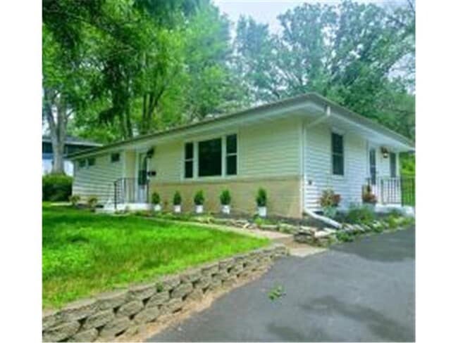 Photo - 11509 Palmer Rd