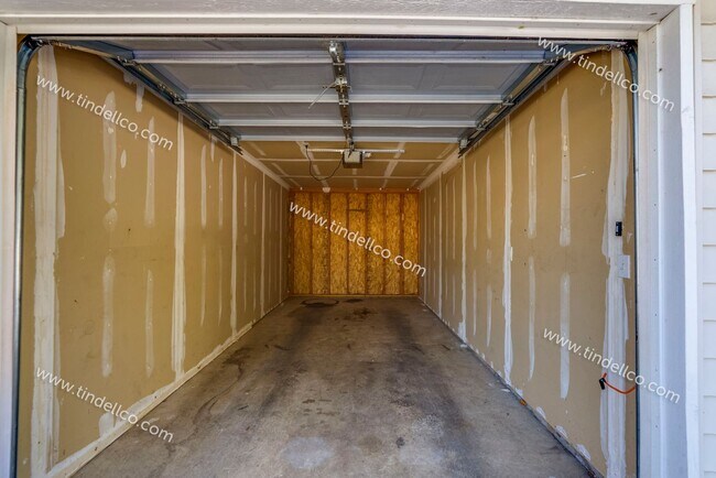 Photo - Spacious Pet-Friendly Top-Floor Unit w/ Parking Included! Unit SAX 38-4