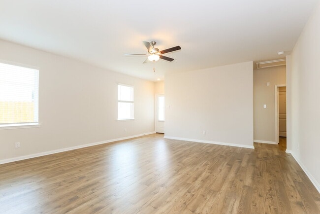 Photo - 15643 Plum Brk Dr