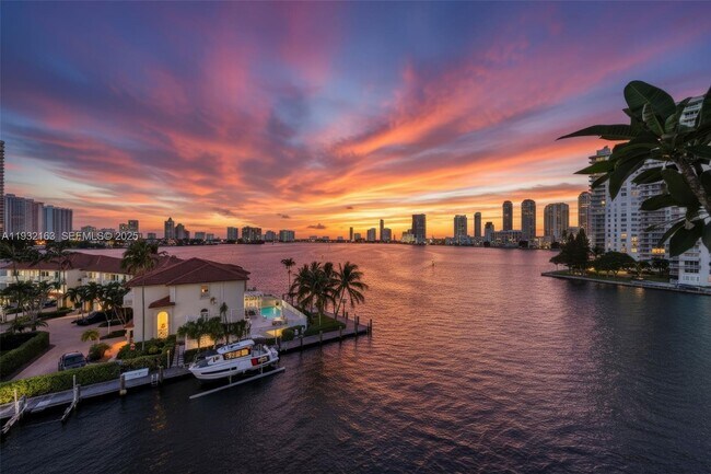 Photo - 4000 NE 170th St Unidad 602