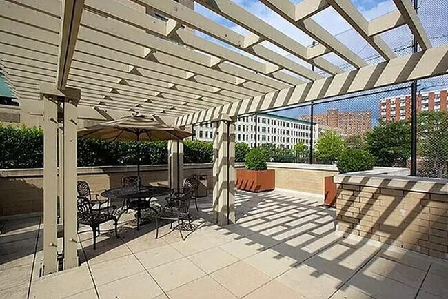 Photo - 1955 First Avenue Unit 439