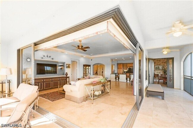 Photo - 2538 Marquesa Royale Ln Unit PH 5-301