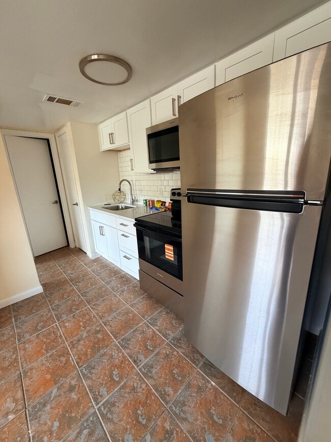 Photo - 13214 Bunn Cir Unidad 5