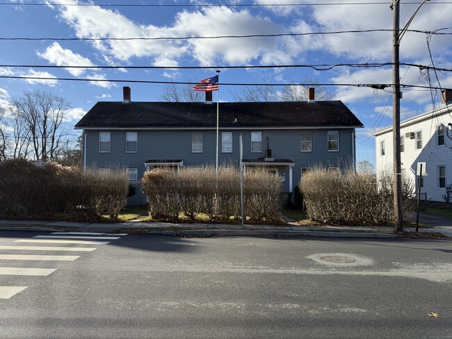 Building Photo - 15 Freestone Ave