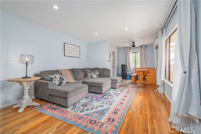 Photo - 14618 Piuma Ave