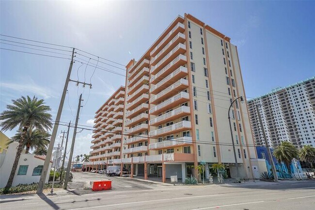 Photo - 801 S Ocean Dr Unit 1005