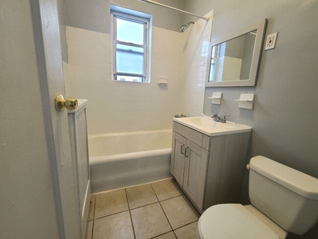 61 S Munn Ave Unit 207
