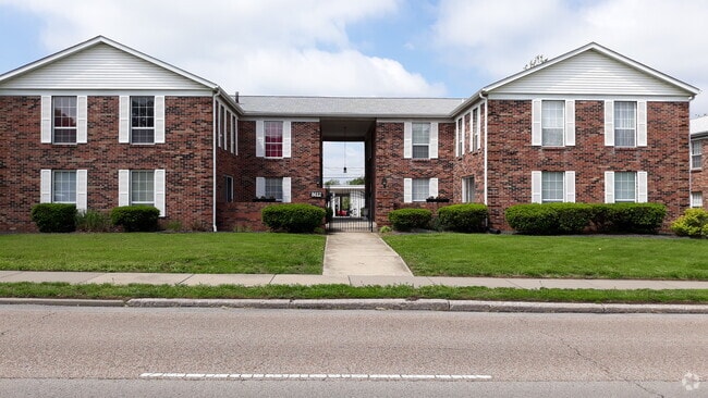 Building Photo - 8612 W Main St Unit # 6 First floor  Age 55 and over Rental
