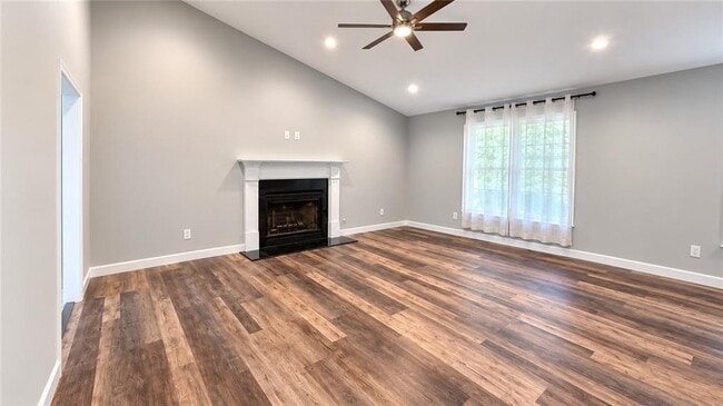 Photo - 1235 Grayland Hills Dr