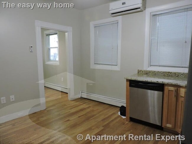 Photo - 26 John F. Kennedy St Unit #3