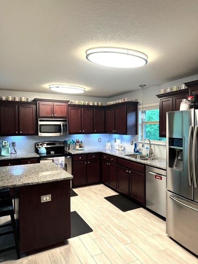 Photo - 2416 Grouper Ct
