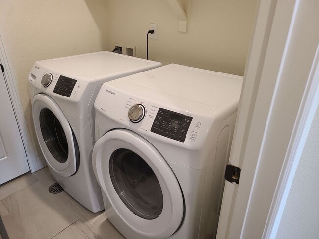 Photo - CLM-Brookhaven Condominiums Unidad Brookhaven Condominiums