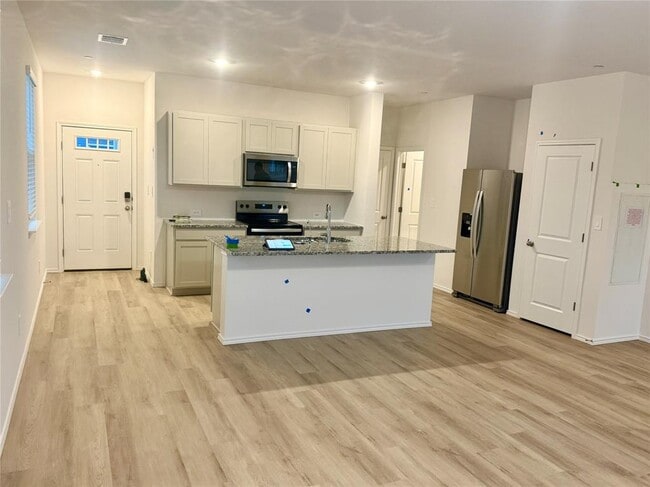 Photo - 164 Cinnabar Ln