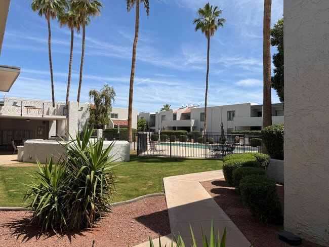 Photo - 3313 N 68th St Unit 118