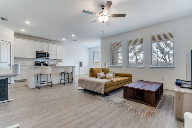 Photo - 3609 Grace Ln