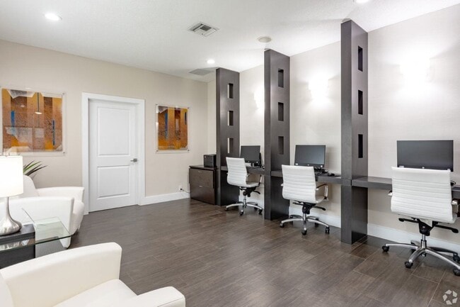 Photo - Legacy Lakeview