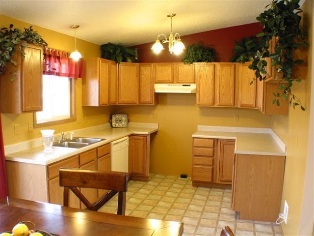 Photo - 4 BED | 2 BATH | SINGLE GARAGE | RAPID VALLEY
