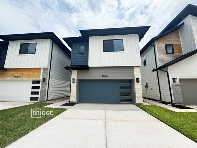 Building Photo - WESTON-33154 Oak Heights Place, Magnolia, ...